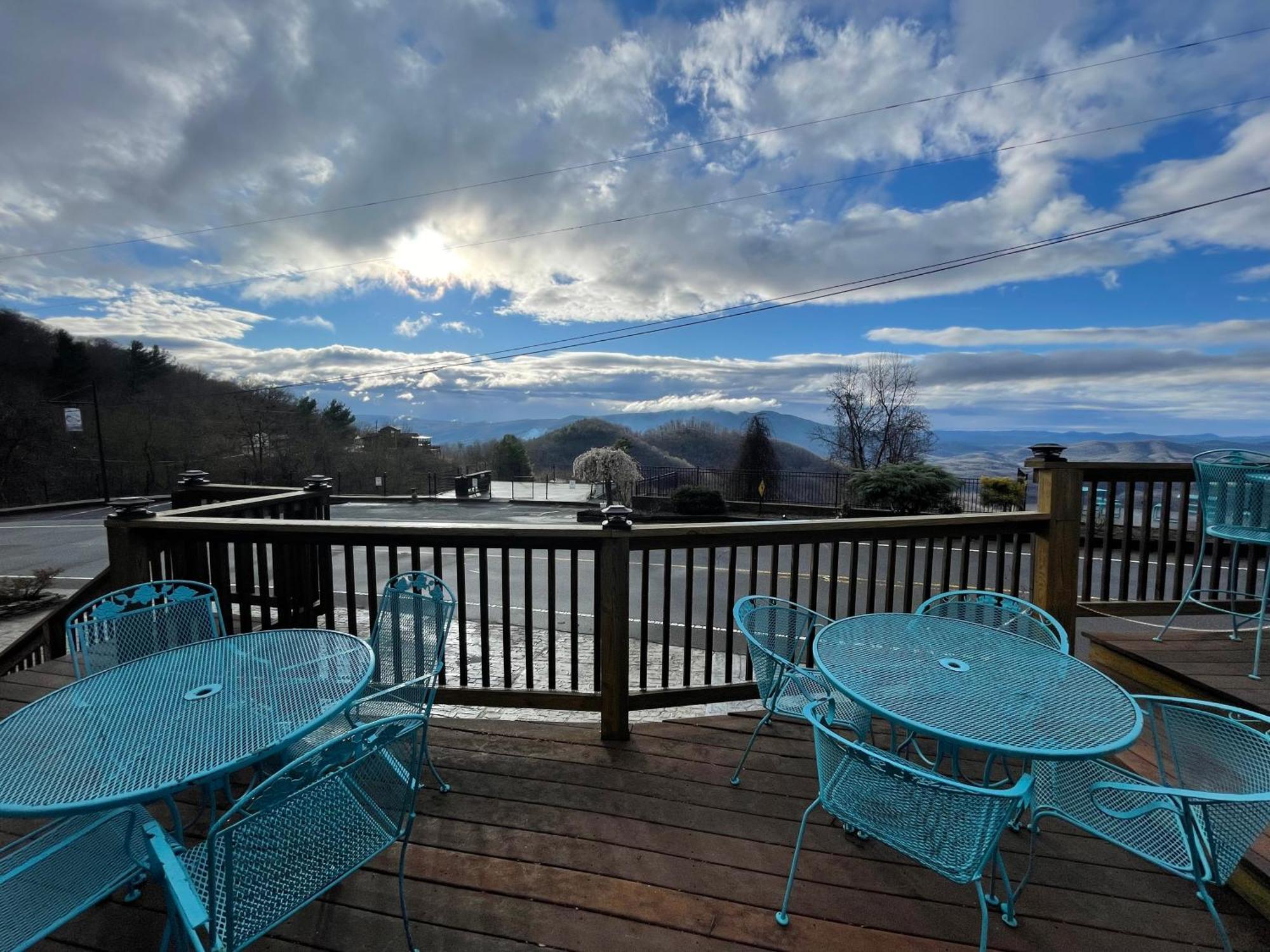 Skyline Village Inn Spruce Pine Екстериор снимка