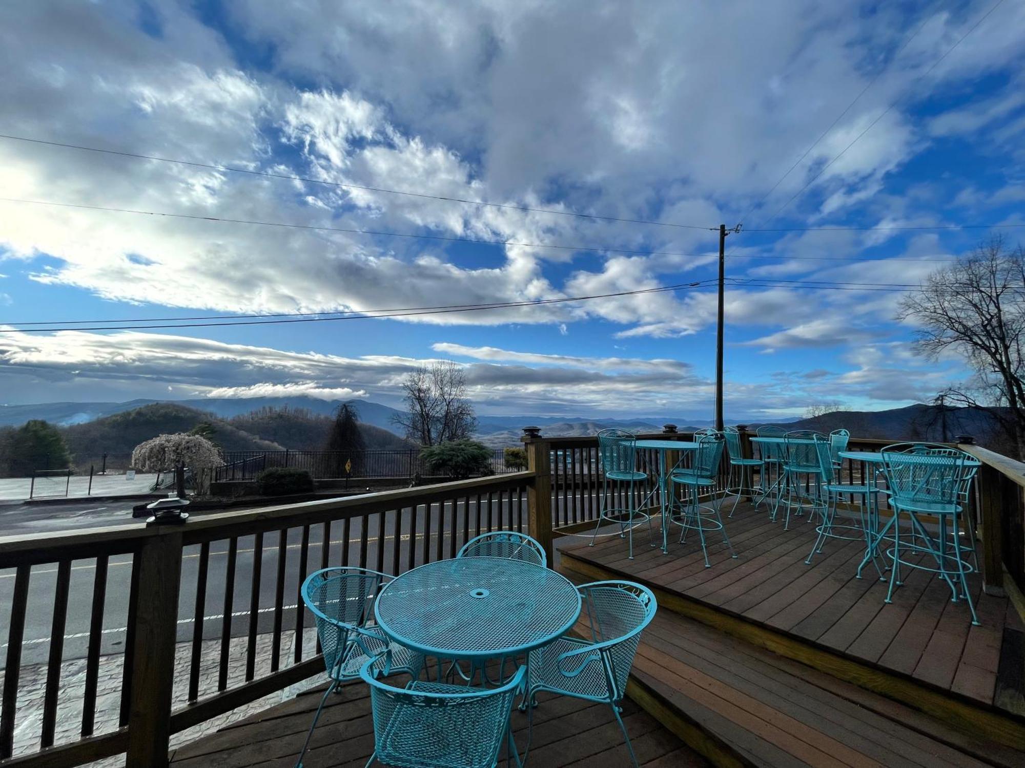Skyline Village Inn Spruce Pine Екстериор снимка