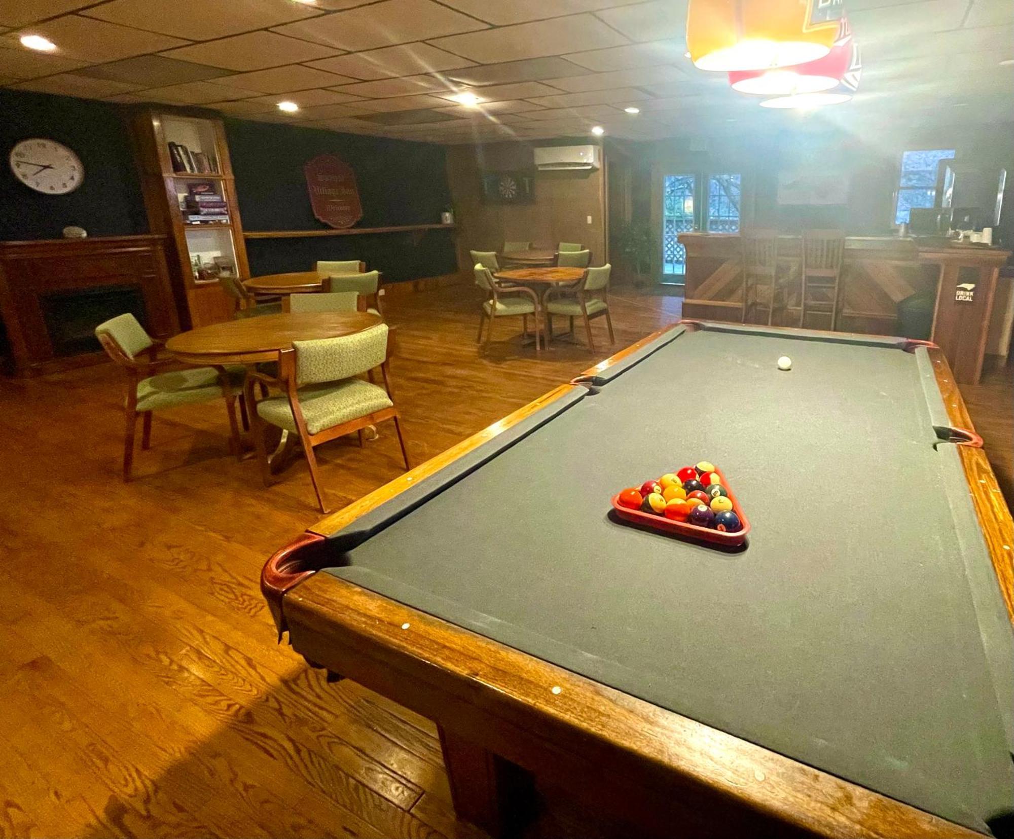 Skyline Village Inn Spruce Pine Екстериор снимка