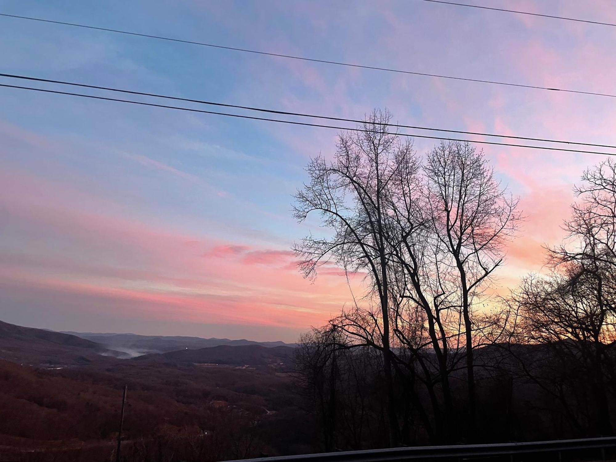 Skyline Village Inn Spruce Pine Екстериор снимка