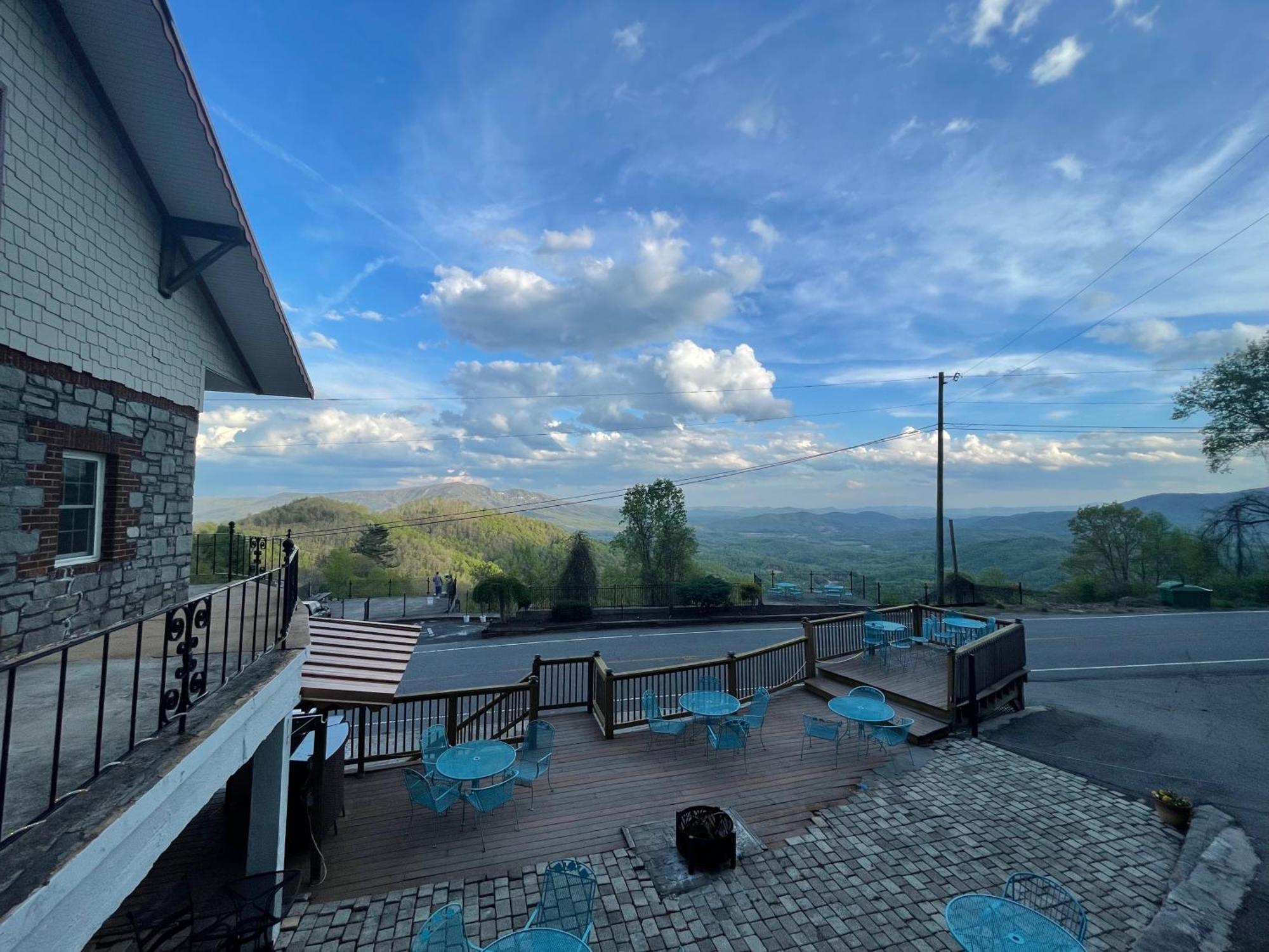 Skyline Village Inn Spruce Pine Екстериор снимка
