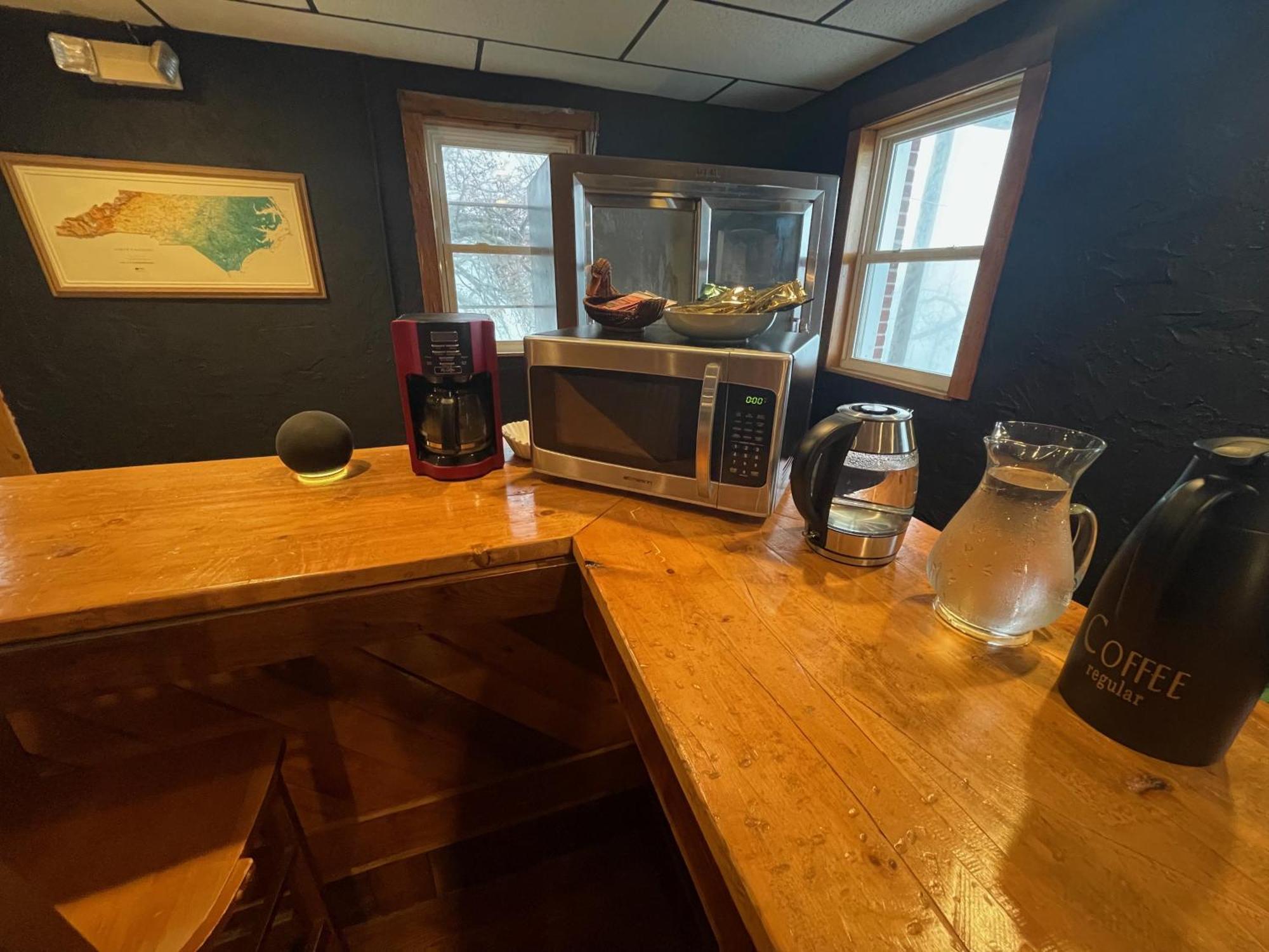 Skyline Village Inn Spruce Pine Екстериор снимка