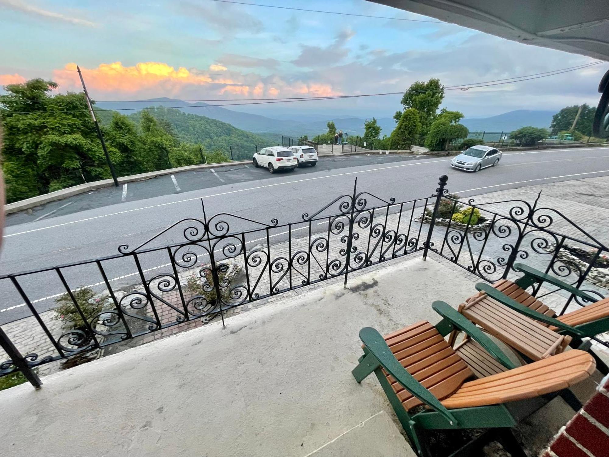 Skyline Village Inn Spruce Pine Екстериор снимка